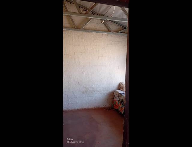 2 BEDROOM HOUSE FOR SALE IN SOSHANGUVE SOUTH